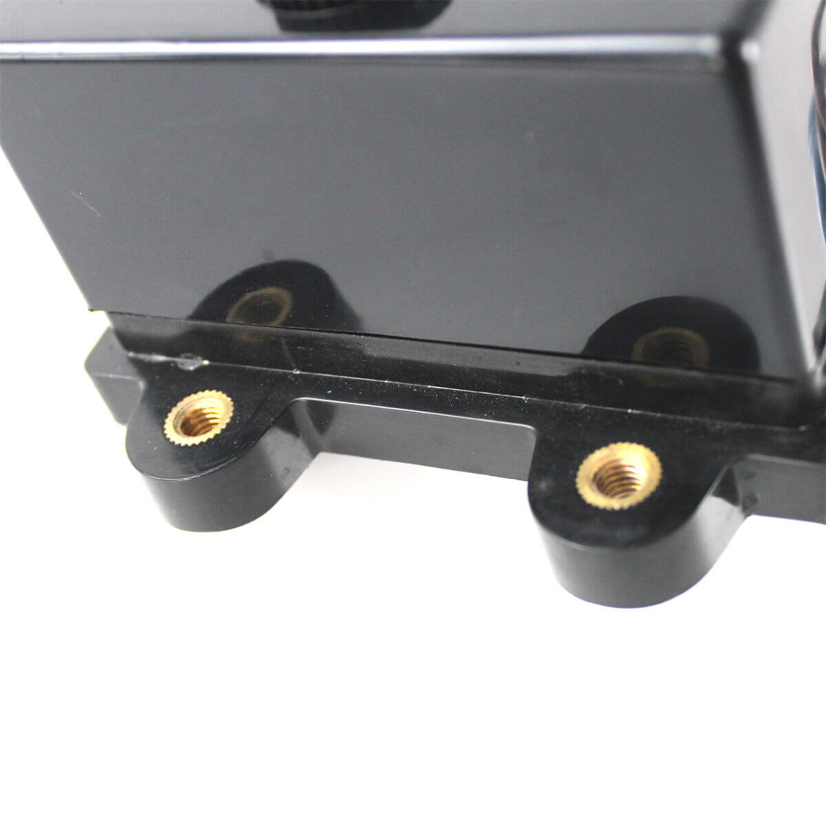 21N8-20061 Fuse Box_04