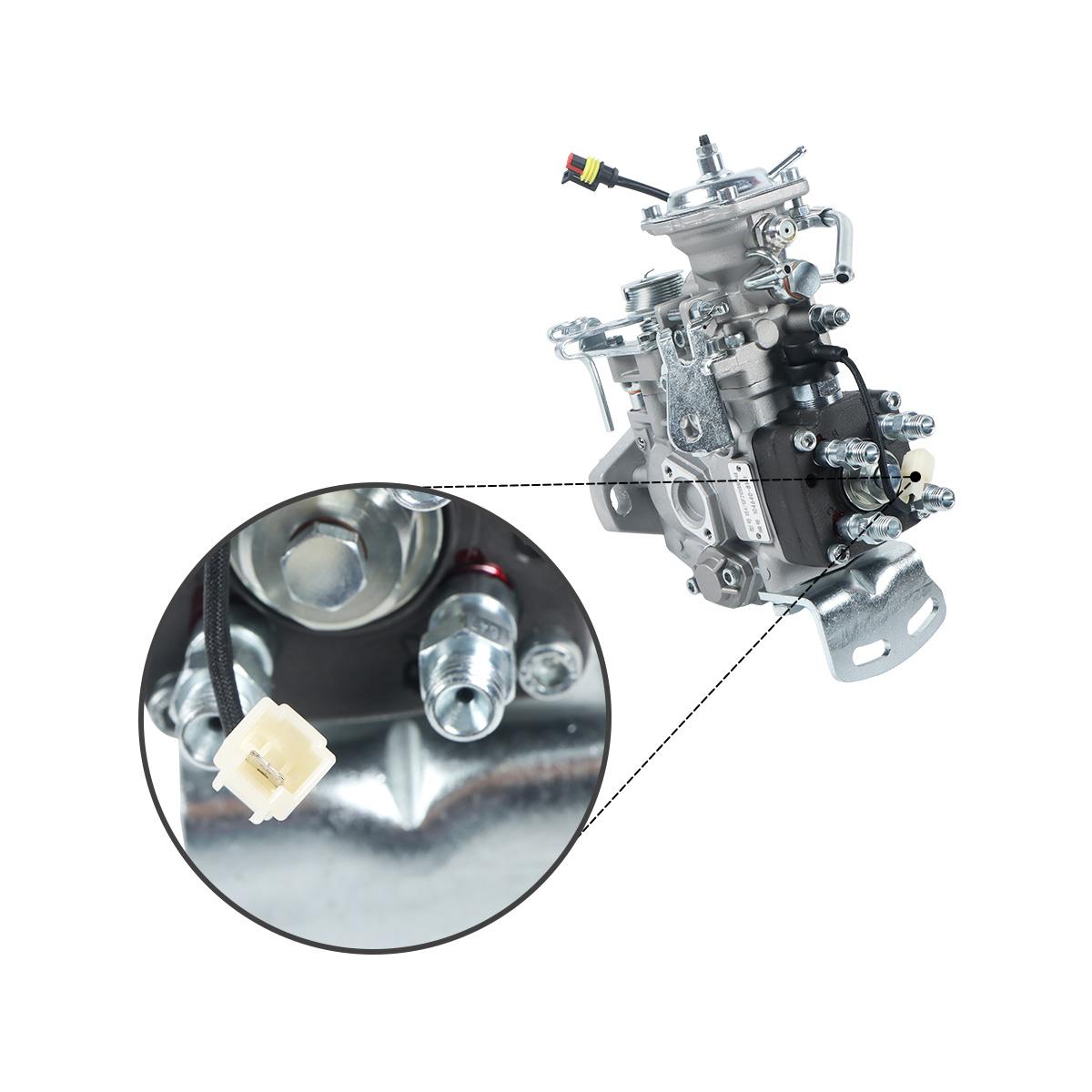 Fuel Injection Pump 104640-8141 104740-8141 for Mitsubishi Pajero 2.5 TD - Plug