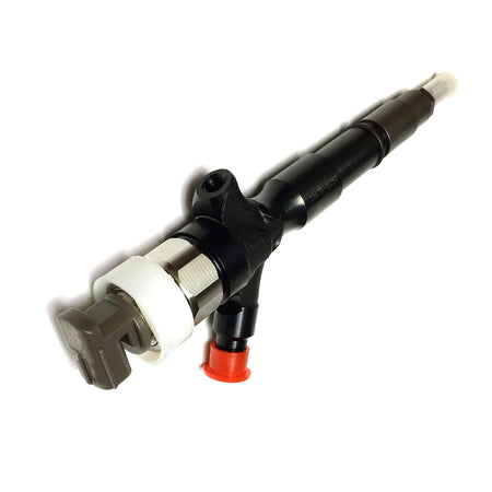 Fuel Injector 095000-8220 23670-0L050 for Toyota IMV1KD-FTV Engine